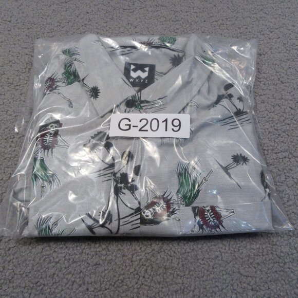 WXYZ Men's Hawaiian Skeleton Shirt Medium Gray Button Down Short Sleeve NEW - Picture 11 of 11